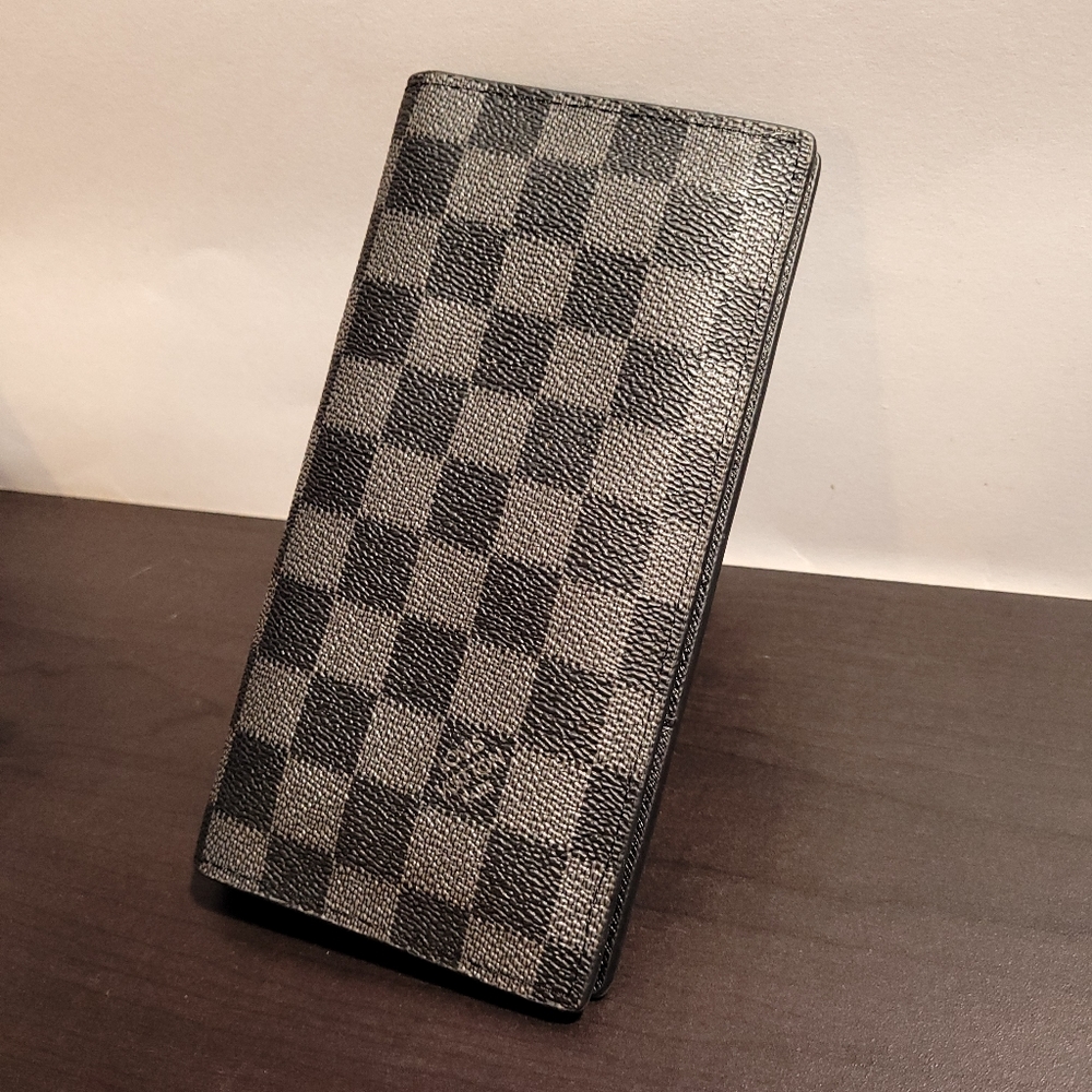 GENUINE Louis Vuitton Brazza Bifold Wallet PRICE DROP